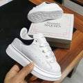 Adidasi MQ White