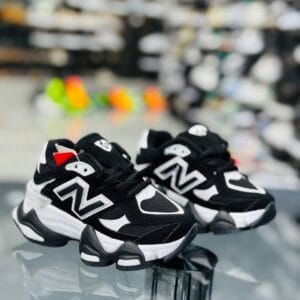 Adidasi NB Black